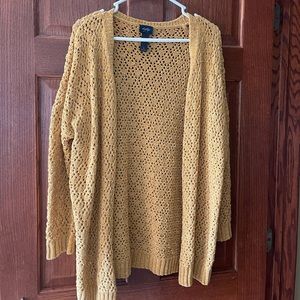 DAYTRIP mustard color cardigan